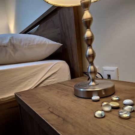 Overnight Athens Airport And Raphina Port Apartment Artemida  Exteriör bild
