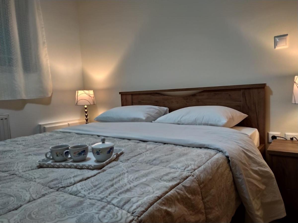Overnight Athens Airport And Raphina Port Apartment Artemida  Exteriör bild